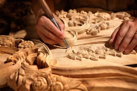 Handicrafts Woodcarving